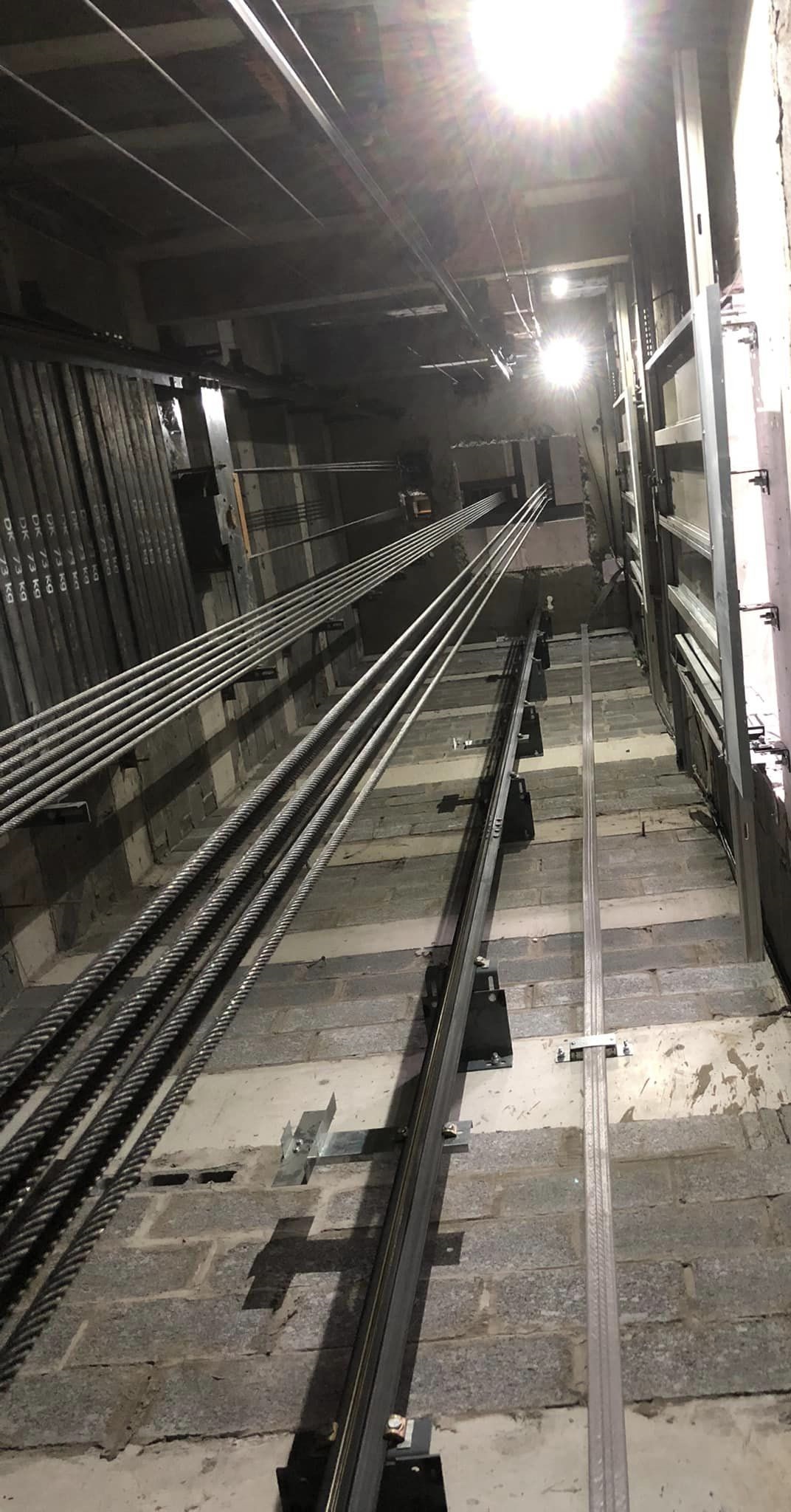 Cách xử lý thang máy hết bảo hành