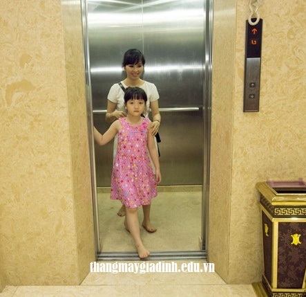 Chú ý sử dụng thang máy cho những gia đình có trẻ nhỏ