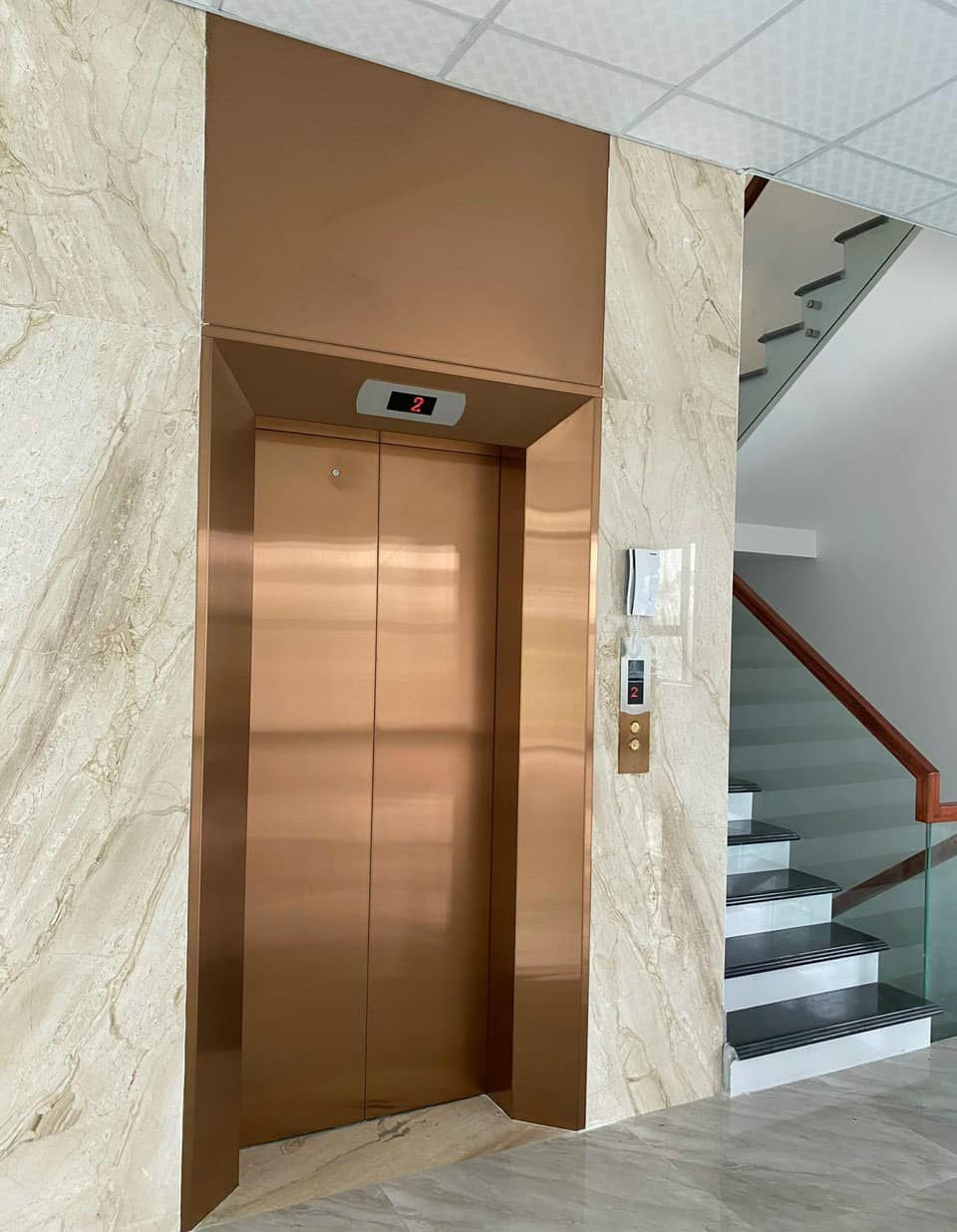 Thông số kỹ thuật cho thang máy văn phòng