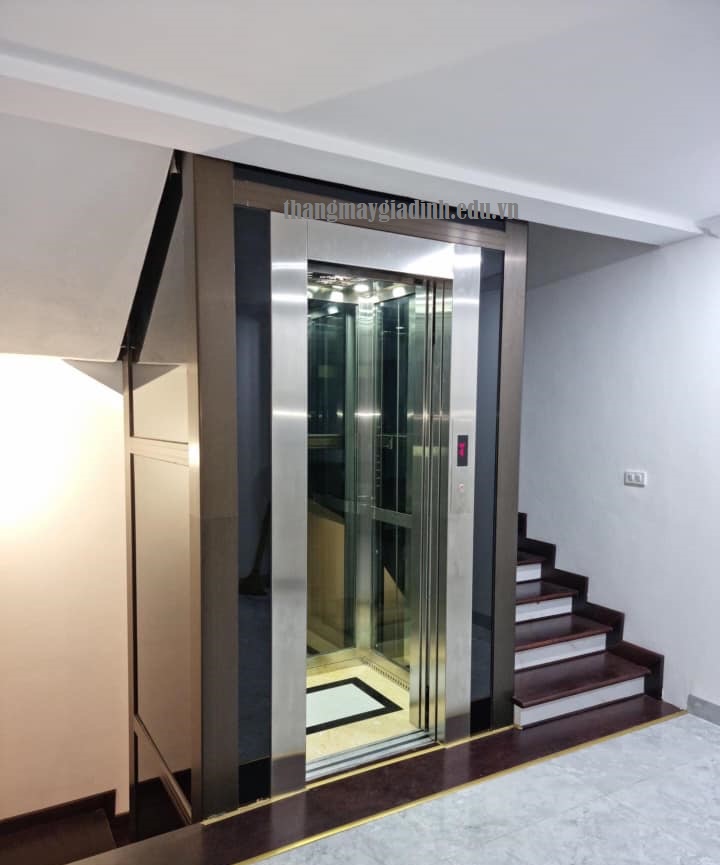 Vật liệu làm cabin thang máy có ưu nhược điểm gì ?