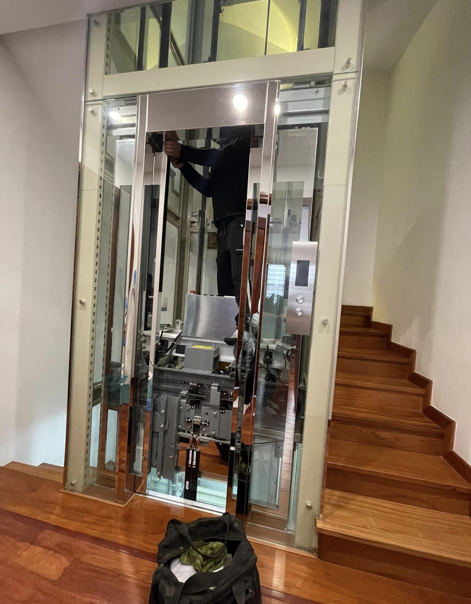 Các lỗi báo hiệu thang máy hỏng