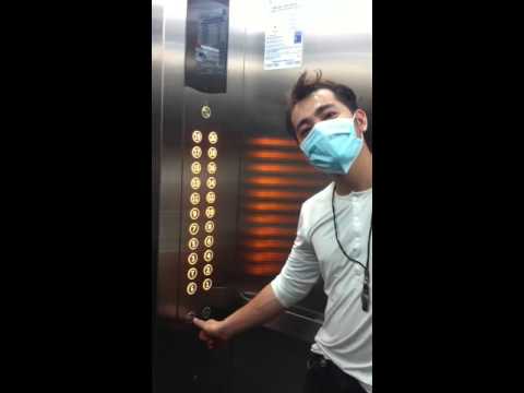 Bốc mùi trong thang máy tải khách