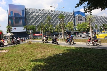 Nhà để xe hiện đại nhất Sài Gòn