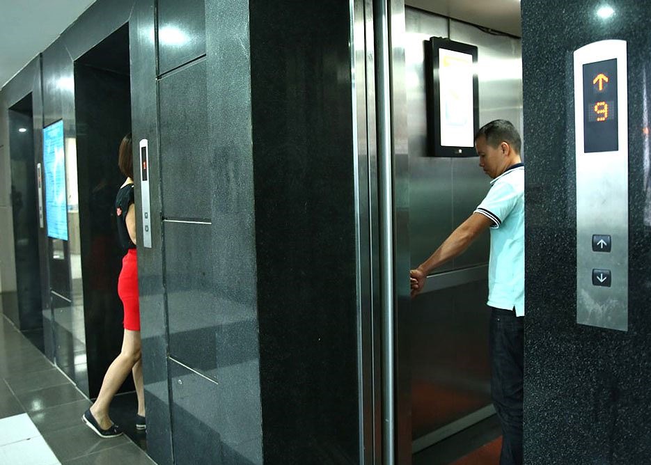 Bảo trì thang máy khi hay kẹt cửa, hoạt động không ổn định