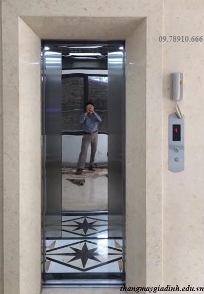 thang máy tiết kiệm diện tích giá 28000000 vnd