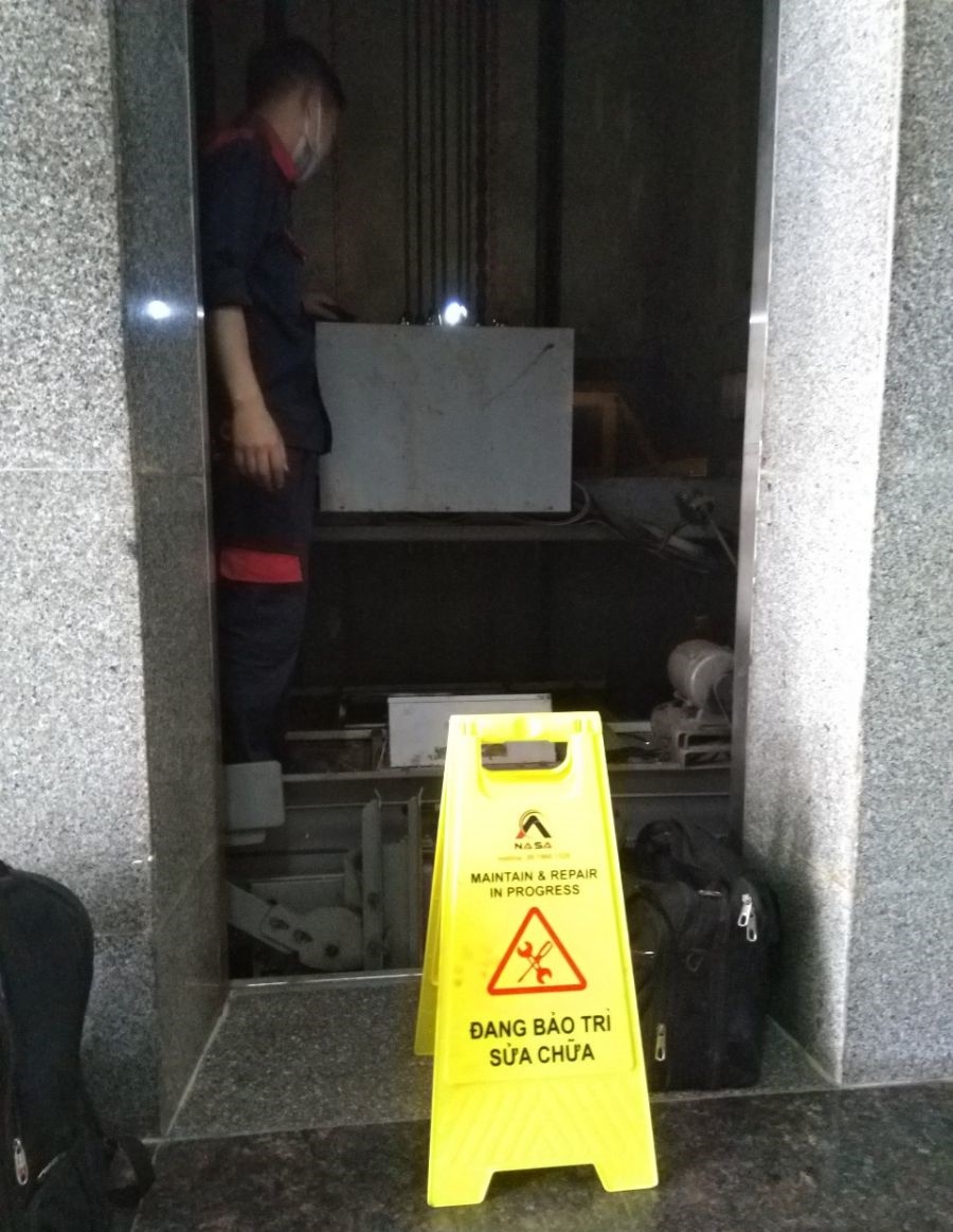 Bảo trì thang máy và dùng thang máy ở chung cư